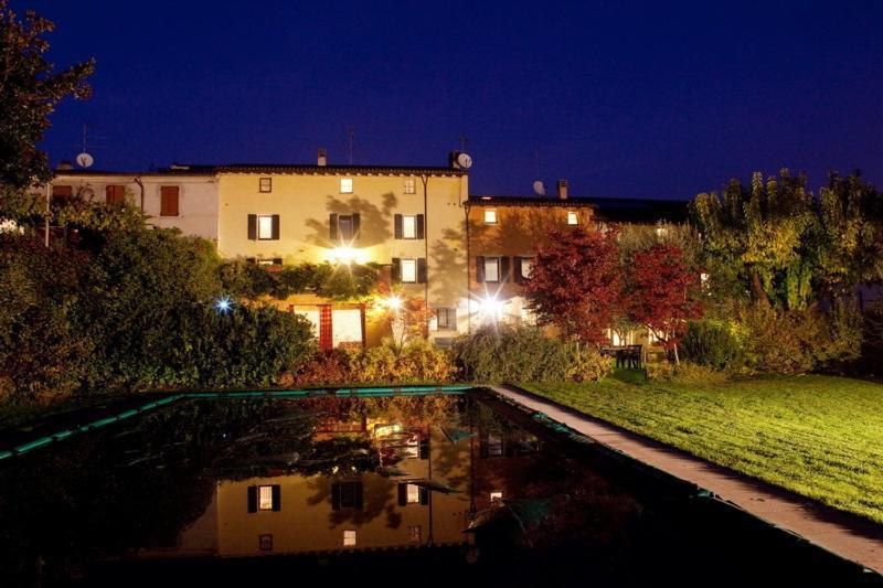 B&B Casale Onida Вольта-Мантована Экстерьер фото